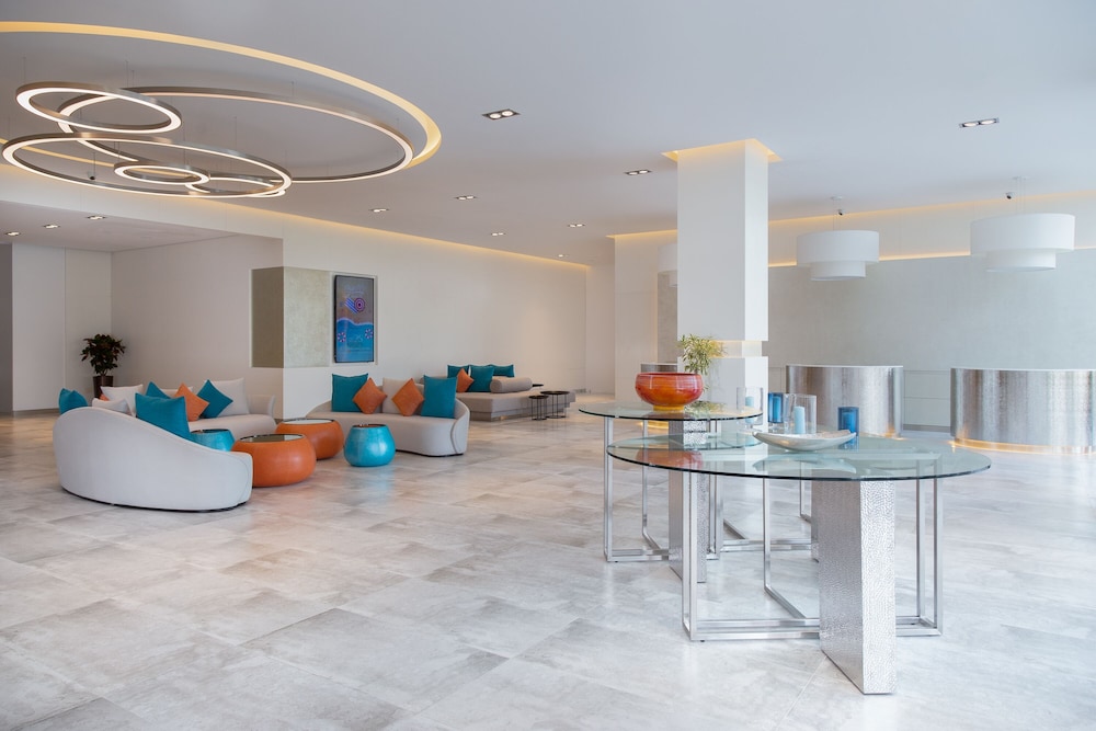 Arjaan by Rotana Dubai Media City 8