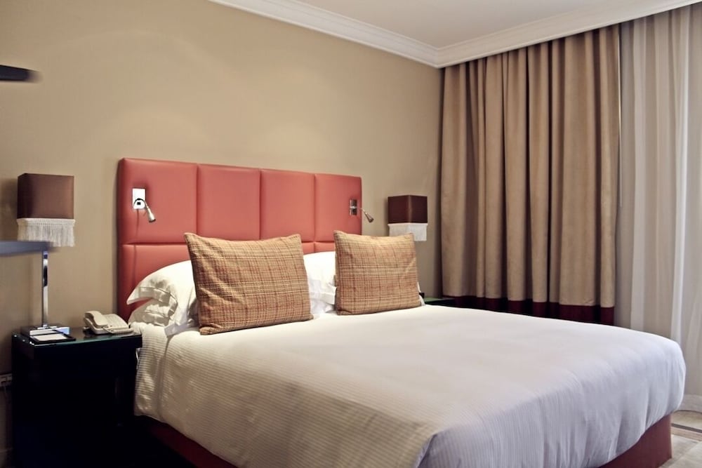 Arjaan by Rotana Dubai Media City 16