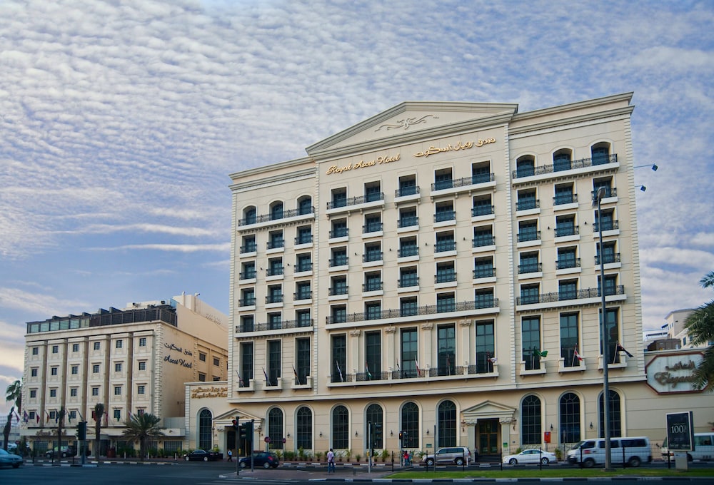 Royal Ascot Hotel 4