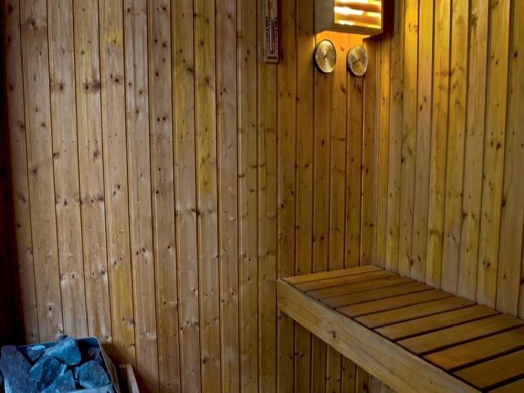 Sitara Hotel Apartment 11