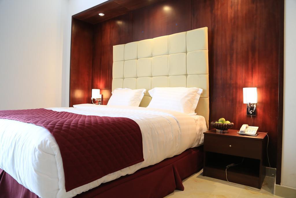 Sitara Hotel Apartment 21