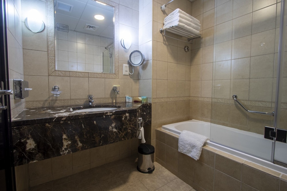 Al Manzel Hotel Apartements 16