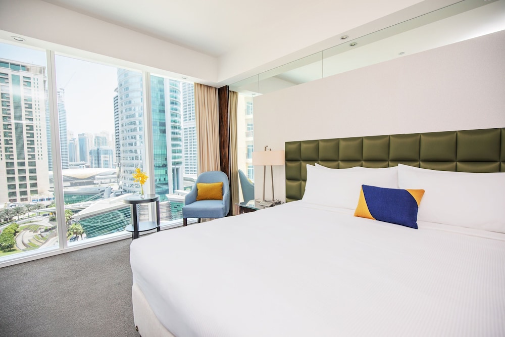 voco Bonnington Dubai 12