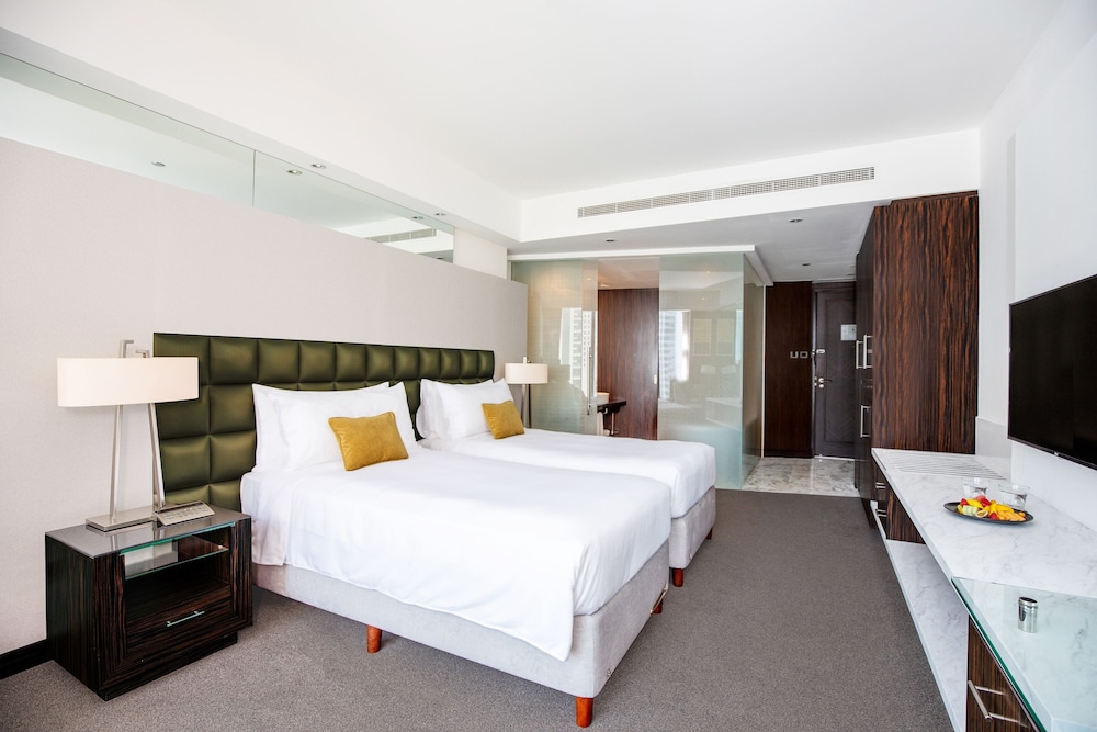 voco Bonnington Dubai 9