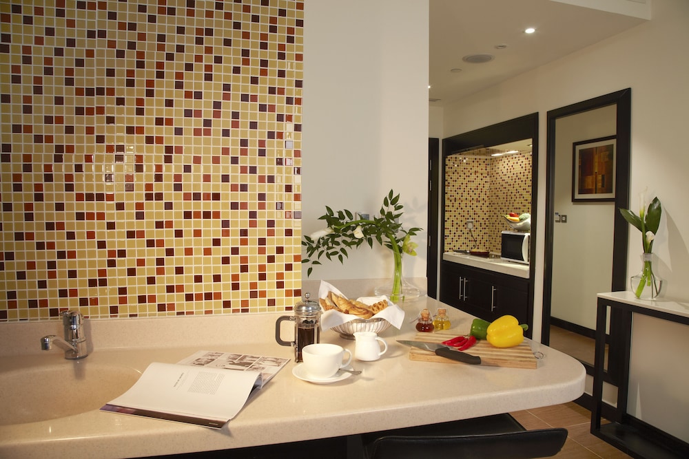 Cristal Hotel Abu Dhabi 7