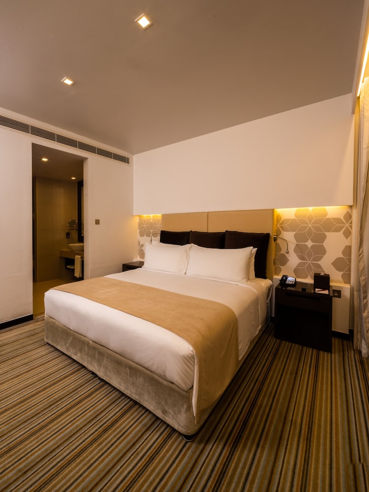 Crowne Plaza Abu Dhabi - Yas Island 21