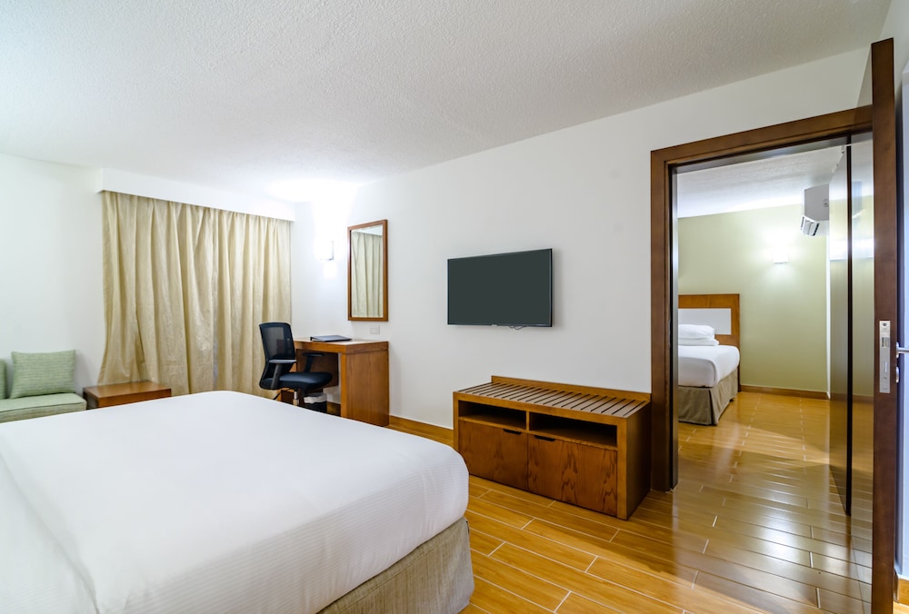 Dhafra Beach Hotel 6