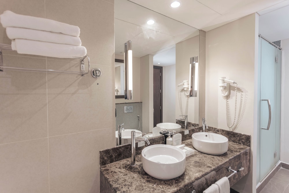 Holiday Inn Abu Dhabi 20