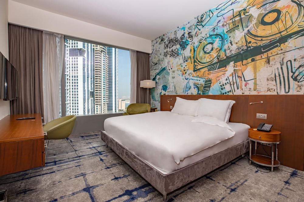Media One Hotel 18