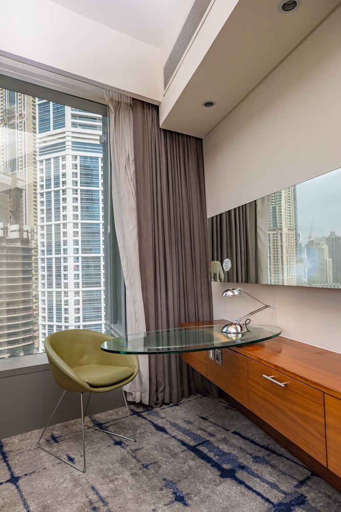 Media One Hotel 11