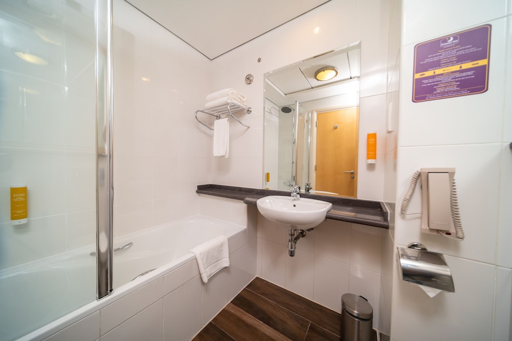 Premier Inn Dubai Investments Park 12
