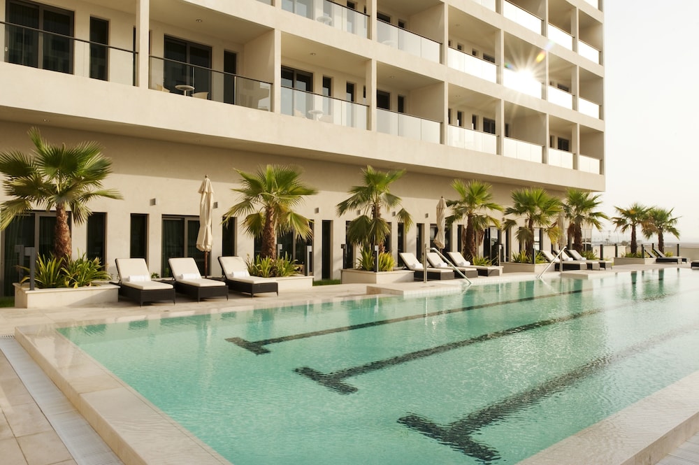 Staybridge Suites Abu Dhabi - Yas Island 21