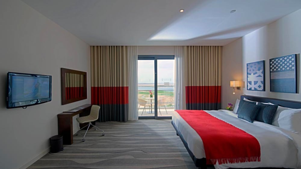 Staybridge Suites Abu Dhabi - Yas Island 9