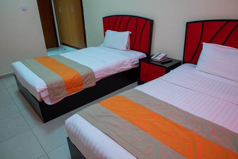 Wescott Plaza Hotel Apartments 20