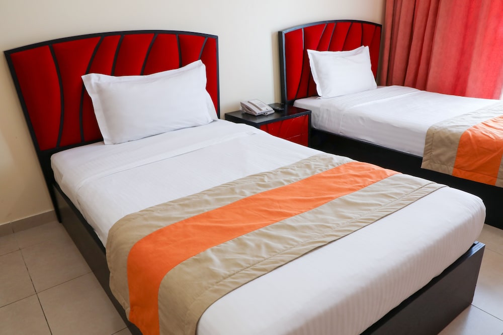 Wescott Plaza Hotel Apartments 23