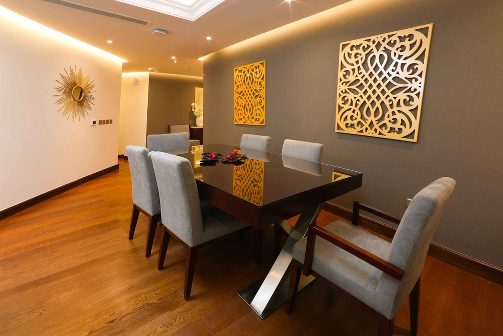 Number One Tower Suites 11