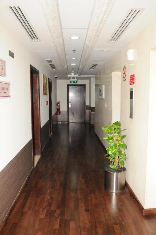 Vista City Hotel 24