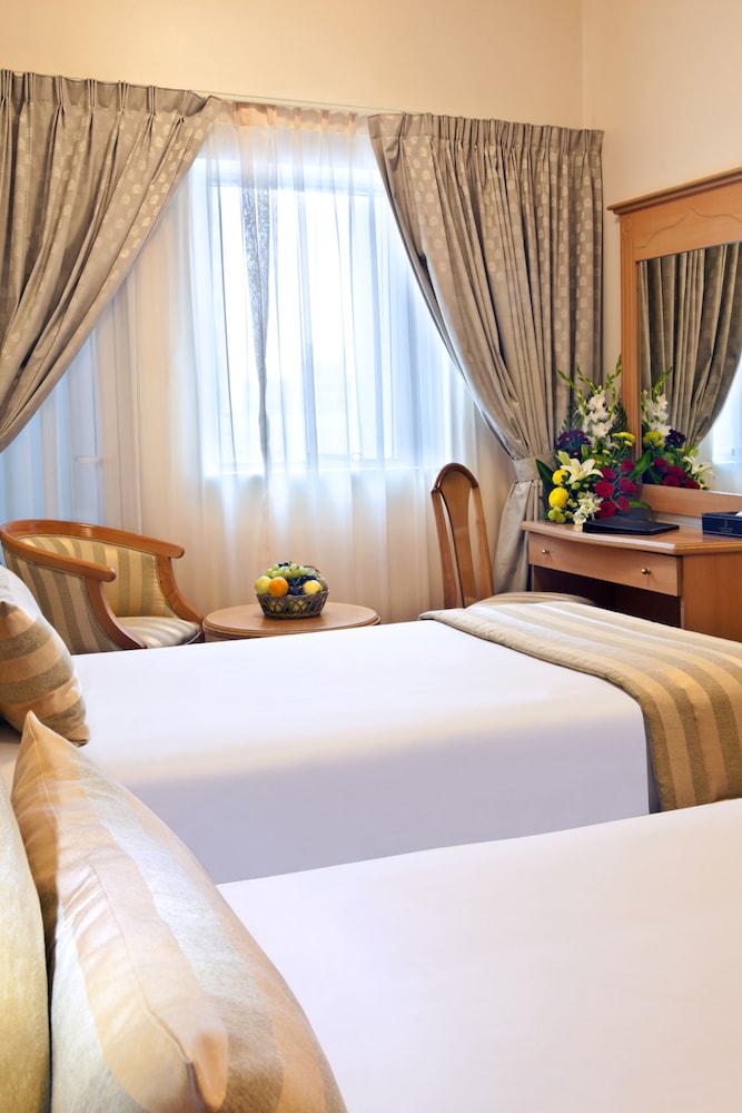 Landmark Plaza Baniyas 10