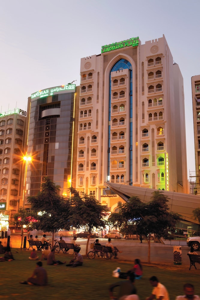 Landmark Plaza Baniyas 1
