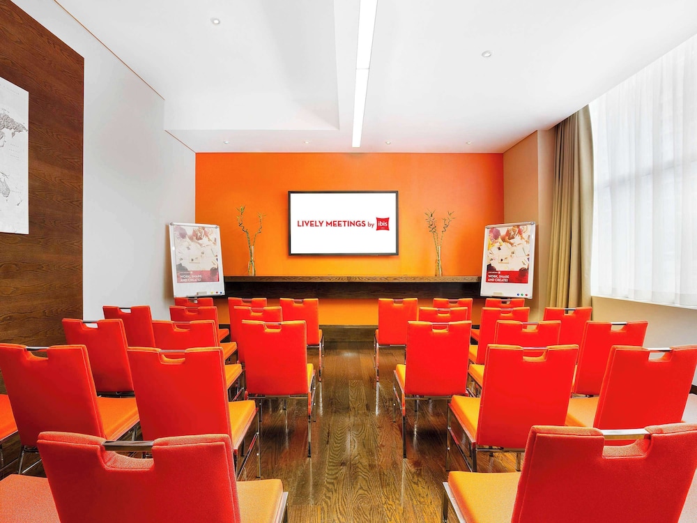 ibis Dubai Al Rigga Hotel 14