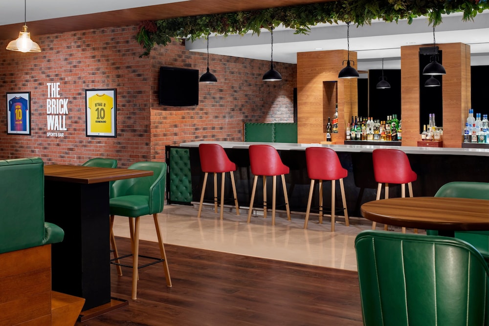 Holiday Inn Express Dubai Airport 24