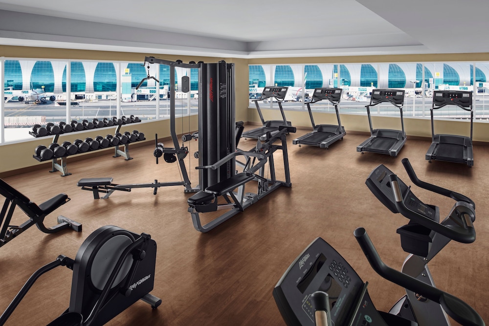 Holiday Inn Express Dubai Airport 16