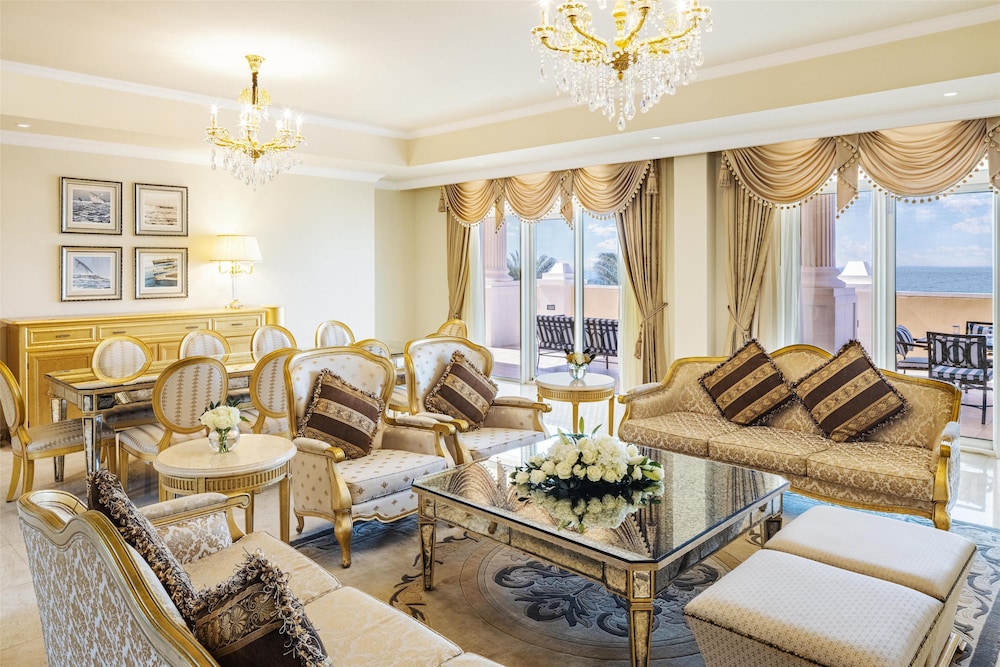 Kempinski Hotel & Residences Palm Jumeirah 12