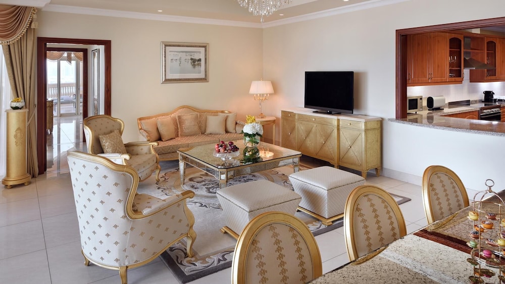 Kempinski Hotel & Residences Palm Jumeirah 17