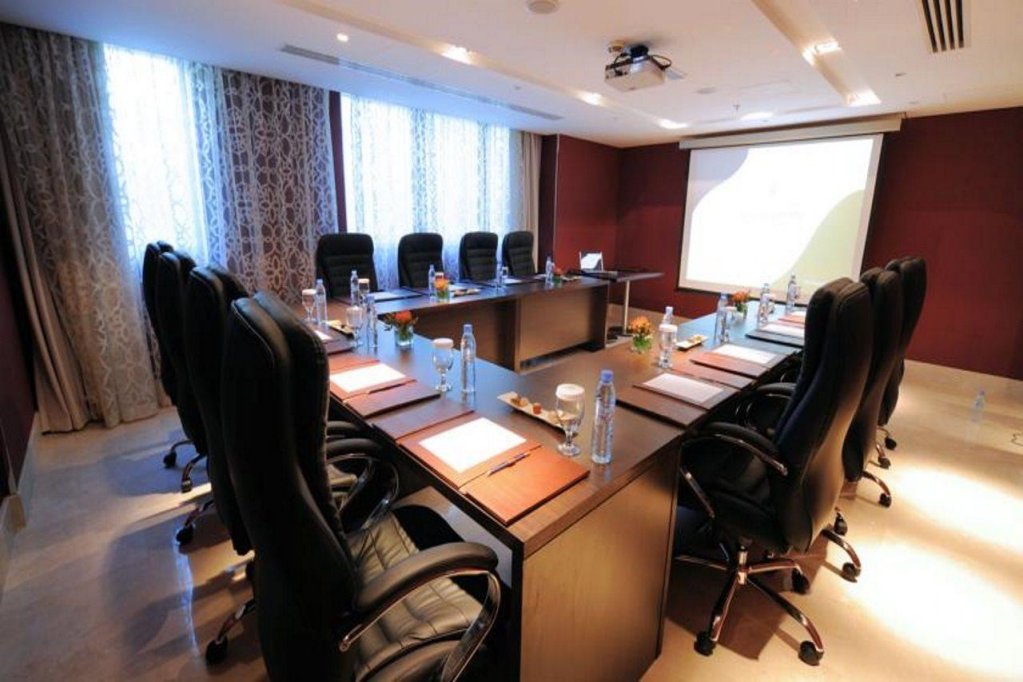 Al Hamra Residence 11