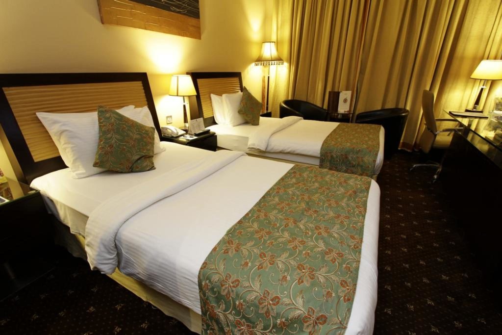 Dorus Hotel 13