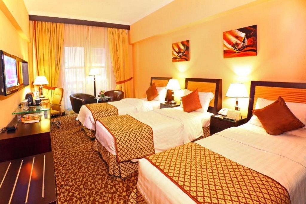 Dorus Hotel 24