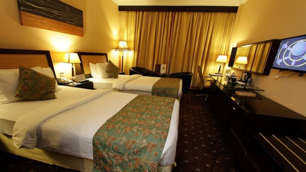 Dorus Hotel 21