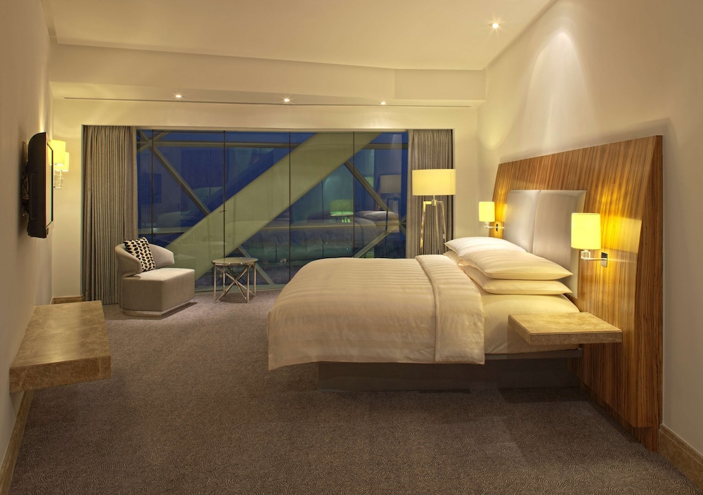 Andaz Capital Gate Abu Dhabi 11