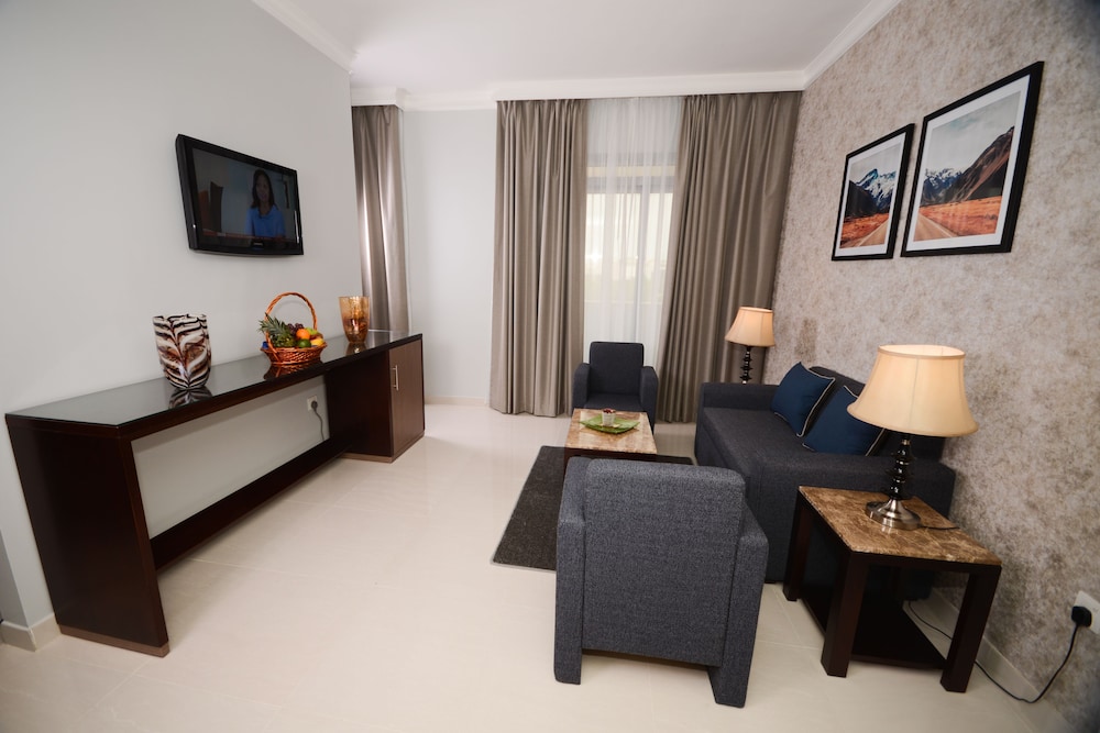 Fortune Grand Hotel 19