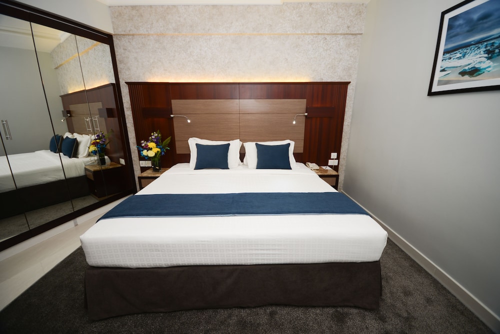 Fortune Grand Hotel 13