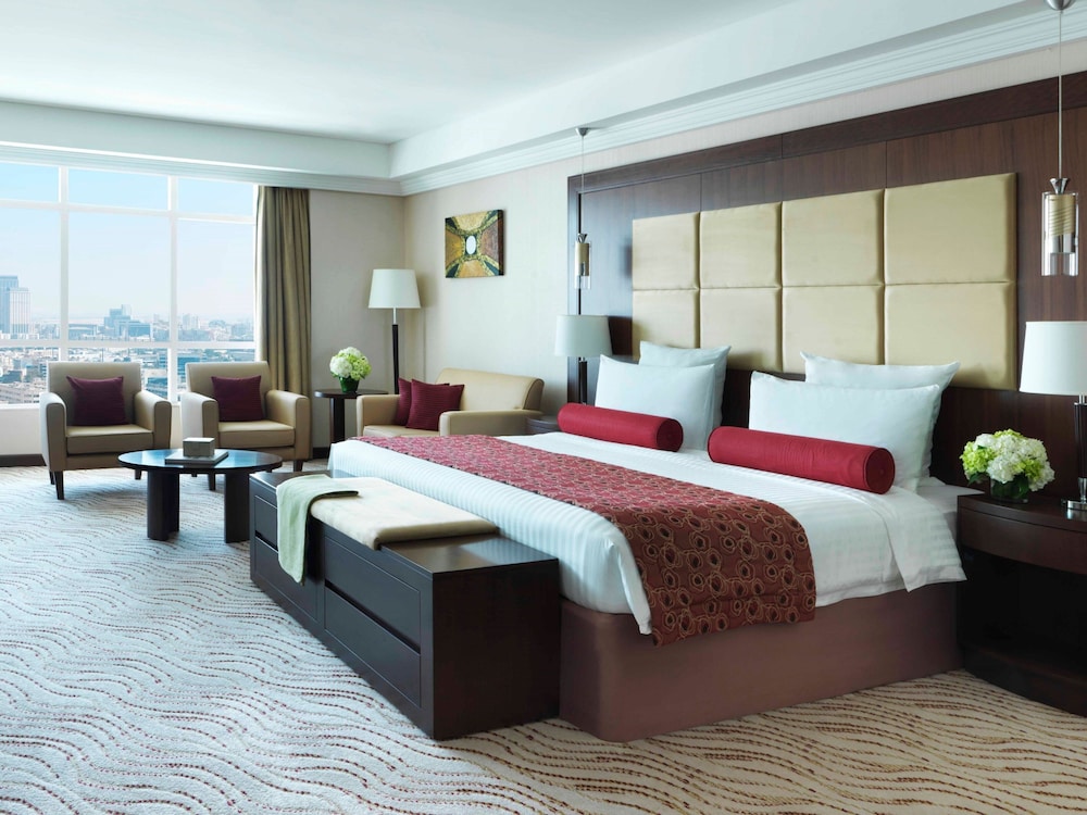 Park Regis Kris Kin Hotel 17