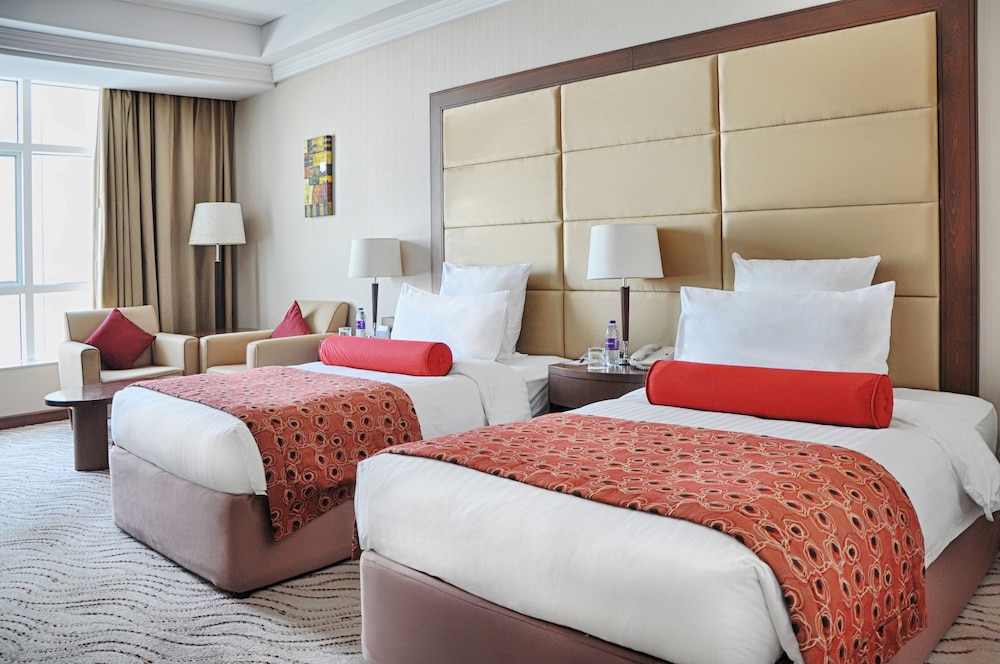 Park Regis Kris Kin Hotel 10