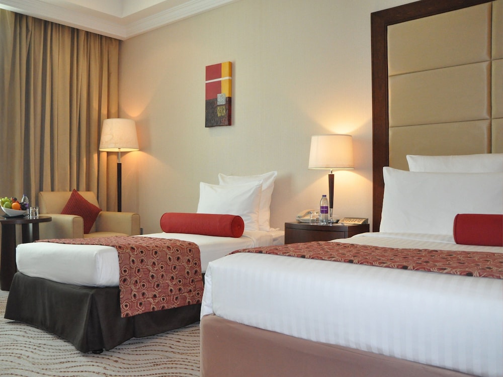 Park Regis Kris Kin Hotel 24