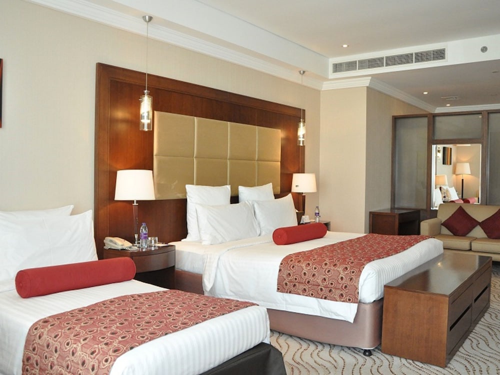 Park Regis Kris Kin Hotel 21
