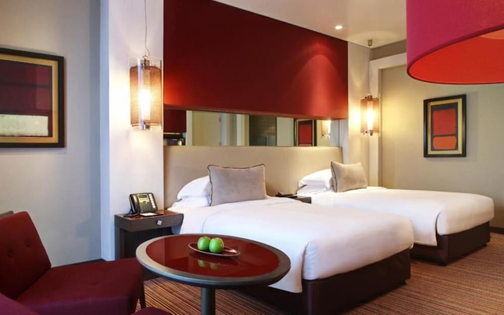 Park Rotana 18