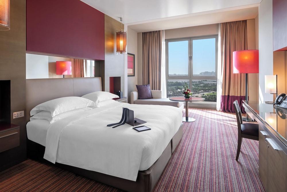 Park Rotana 14