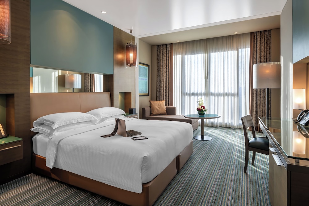 Park Rotana 6