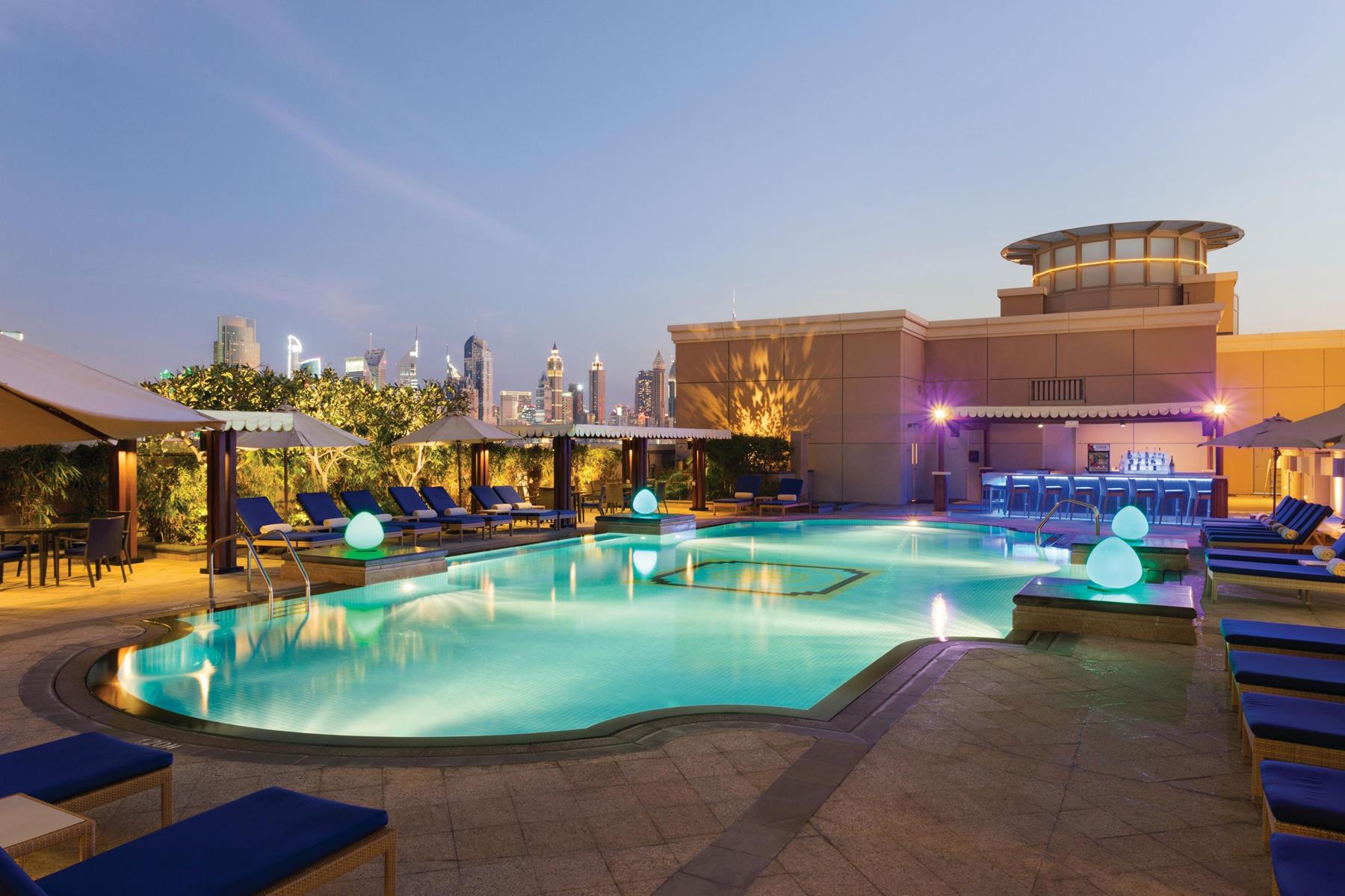 Crowne Plaza Dubai Jumeirah 6