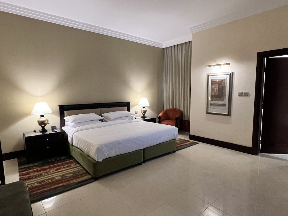 City Seasons Suites 19