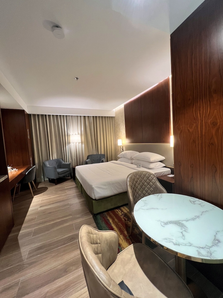 City Seasons Suites 16