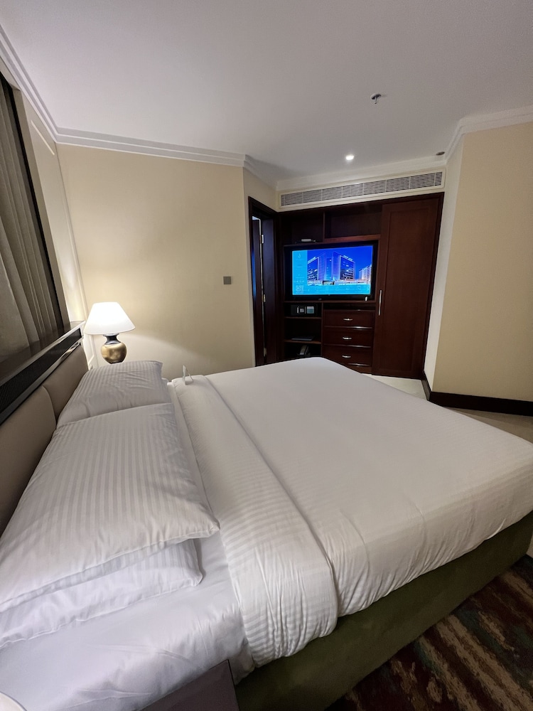 City Seasons Suites 24