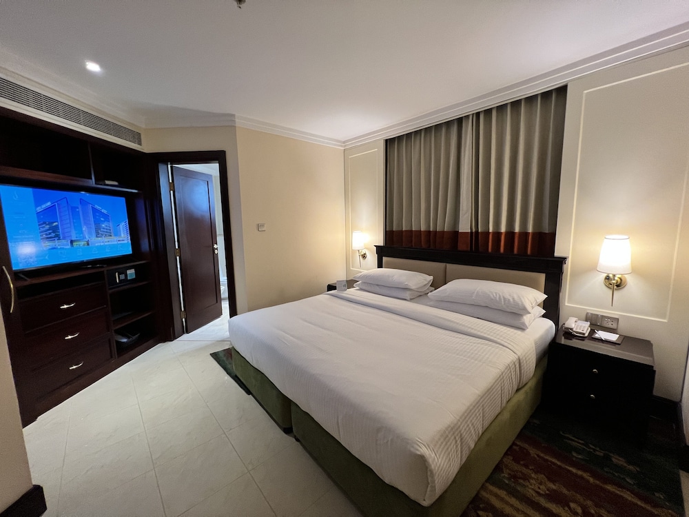 City Seasons Suites 20