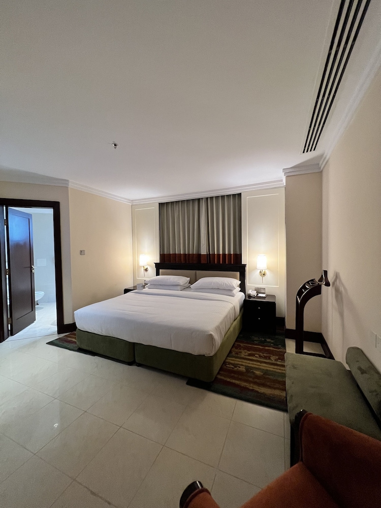 City Seasons Suites 21