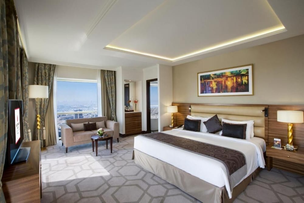 The Tower Plaza Hotel Dubai 15