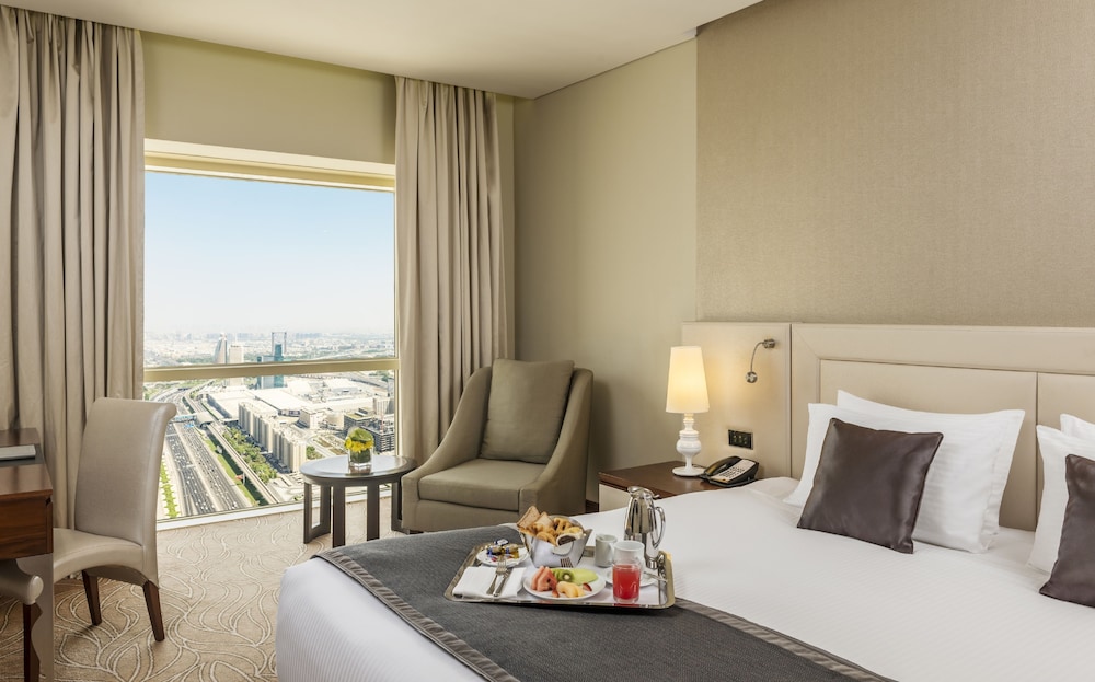 The Tower Plaza Hotel Dubai 10